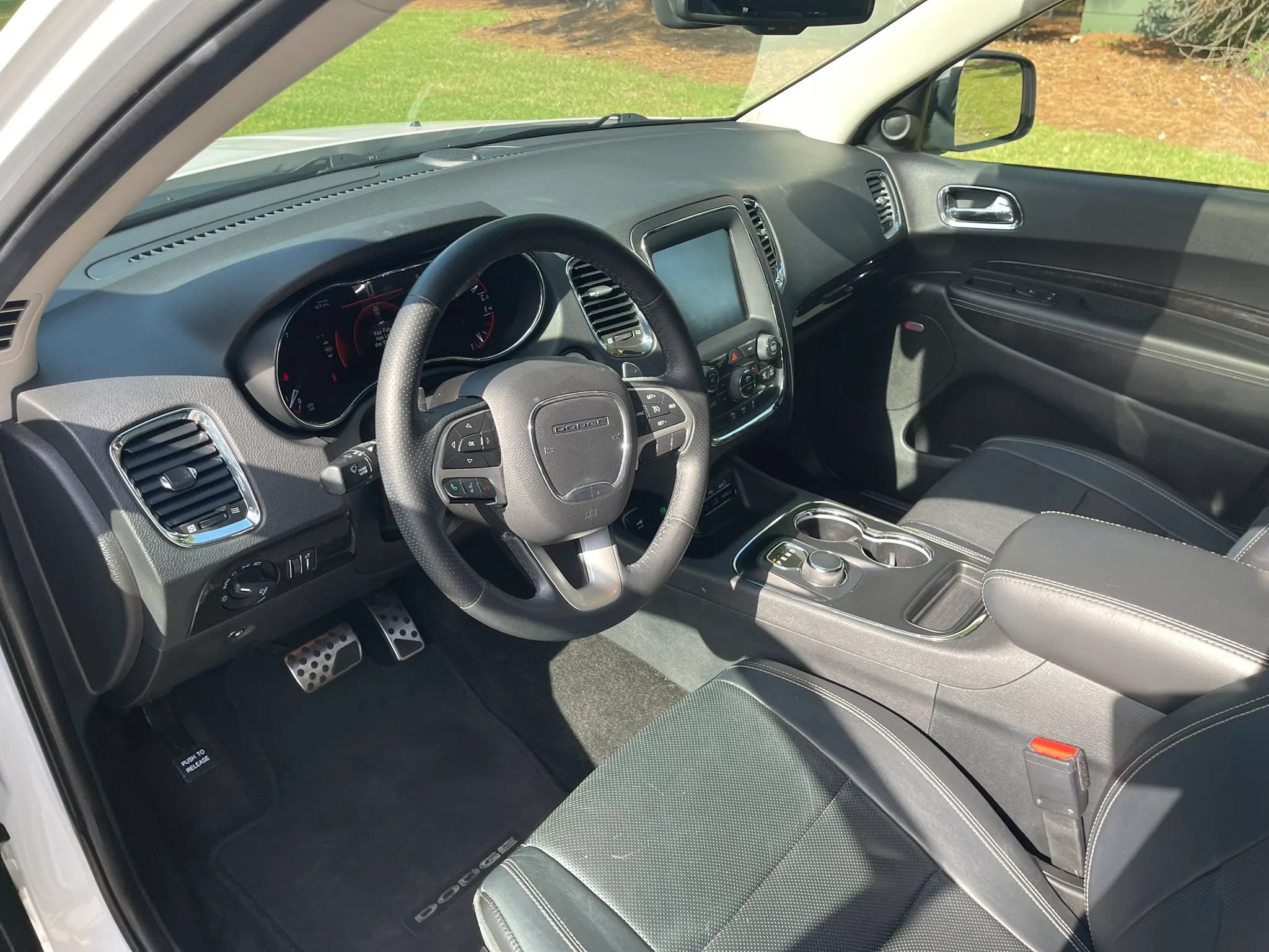 Used 2015 Dodge Durango Citadel w/ Mopar Running Board Package RWD image 11