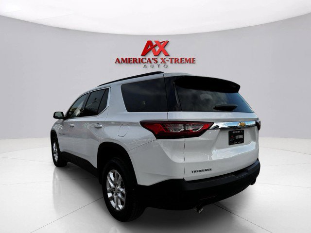 Used 2020 Chevrolet Traverse LT FWD image 3