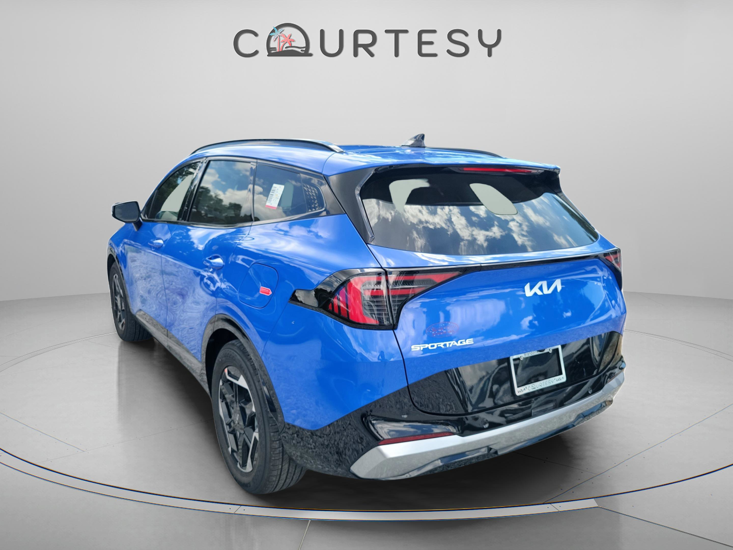 New 2026 Kia Sportage SX image 3