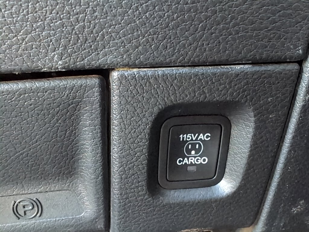 Used 2023 RAM 3500 Tradesman w/ Chrome Appearance Group image 15