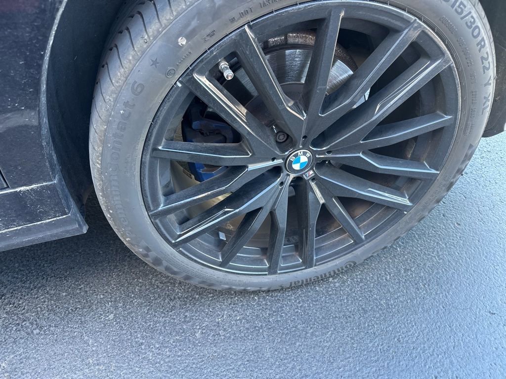 Used 2023 BMW X6 M50i w/ Executive Package AWD/4WD image 5