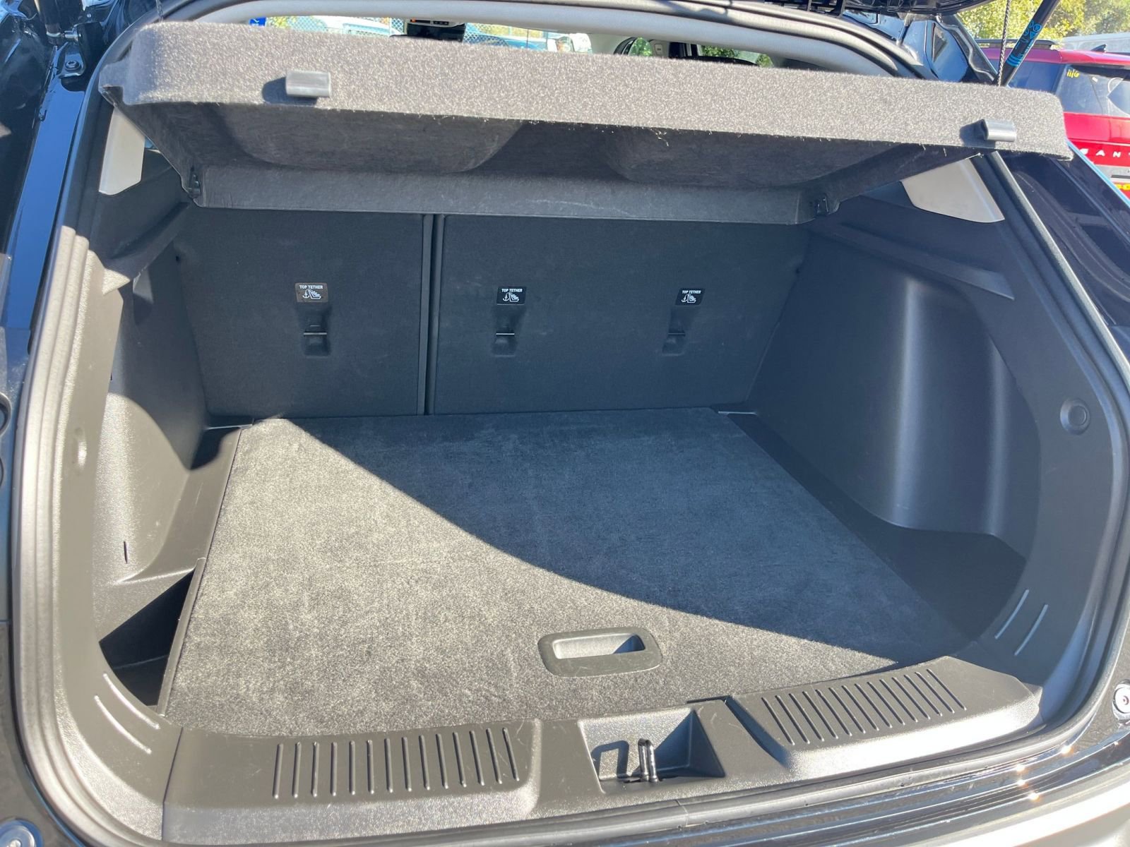 Used 2025 Chevrolet Trax LT image 29