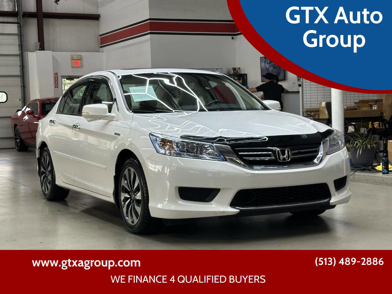 Used 2014 Honda Accord Touring image 1