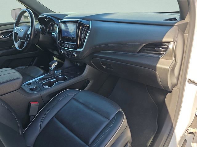 Used 2022 Chevrolet Traverse Premier image 11