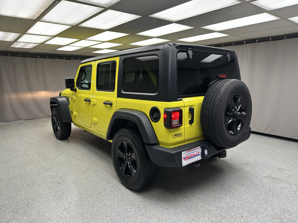 Used 2022 Jeep Wrangler Unlimited Sport AWD/4WD image 2