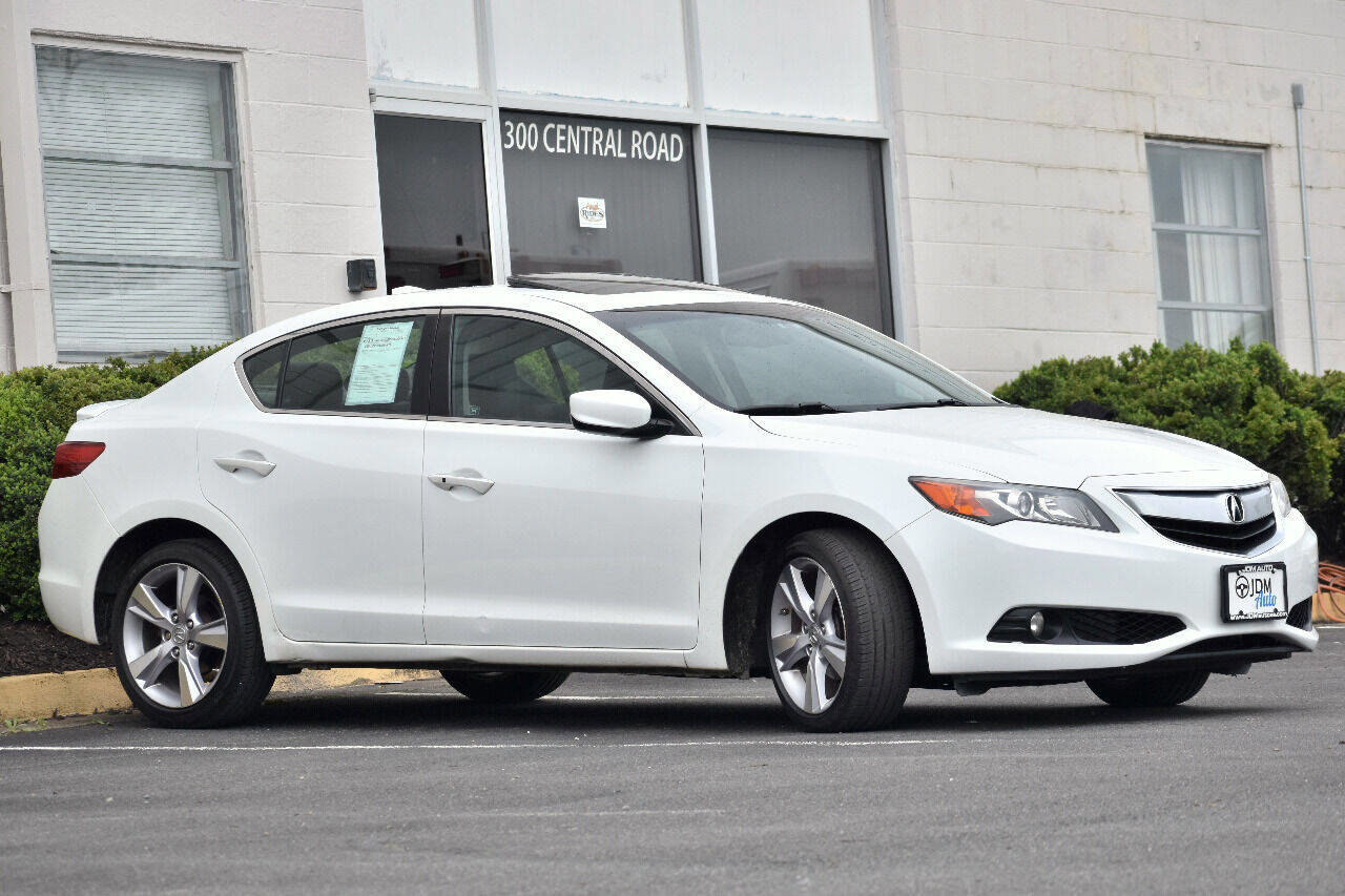 Used 2013 Acura ILX w/ Technology Package image 4