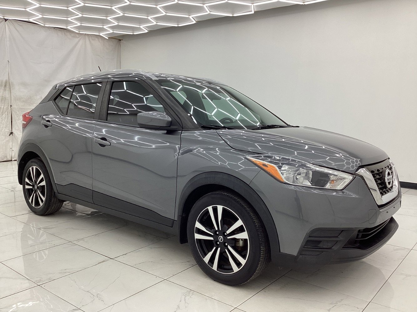 Used 2018 Nissan Kicks SV image 7