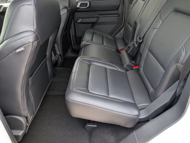 New 2026 Ford Bronco Outer Banks AWD/4WD image 31