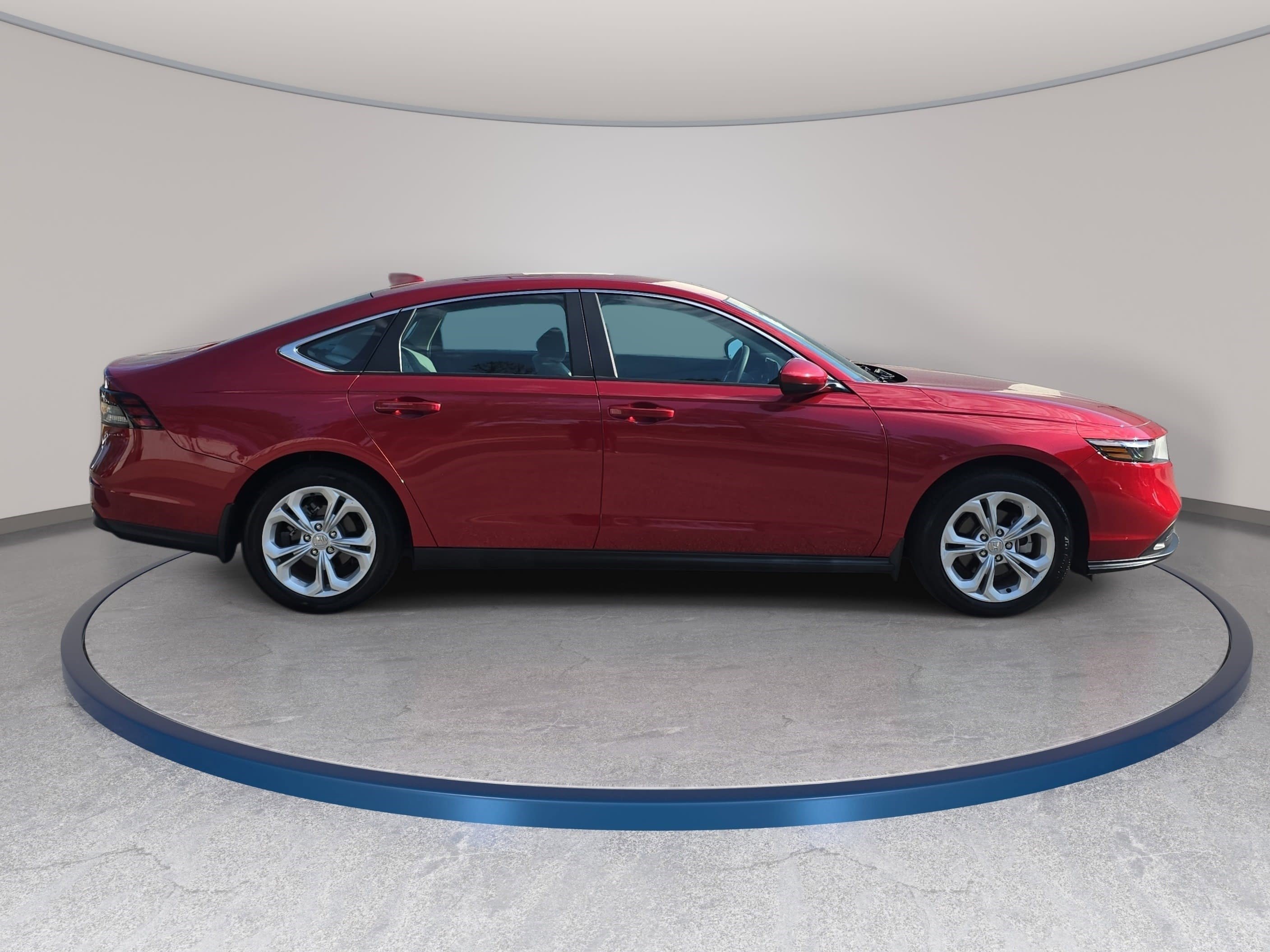 Used 2024 Honda Accord LX image 4