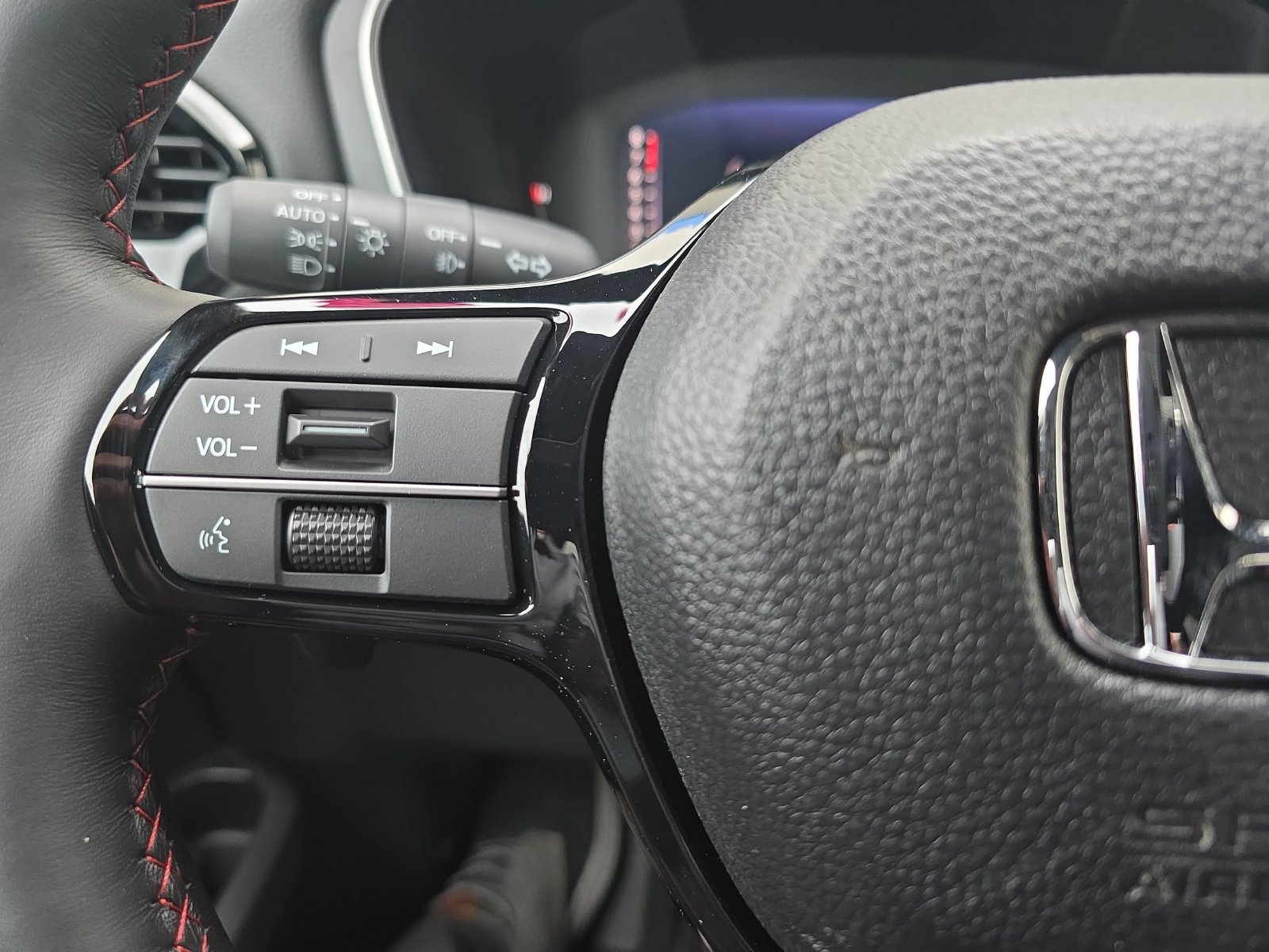New 2026 Honda Pilot Black Edition image 18