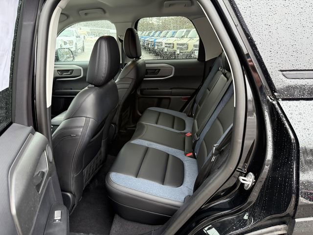 Used 2025 Ford Bronco Sport Outer Banks w/ Outer Banks Tech Package+ AWD/4WD image 4