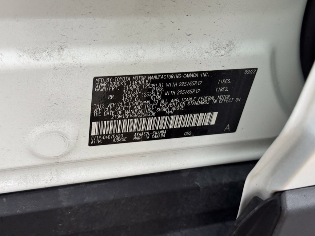 Used 2022 Toyota RAV4 XLE w/ Convenience Package FWD image 10