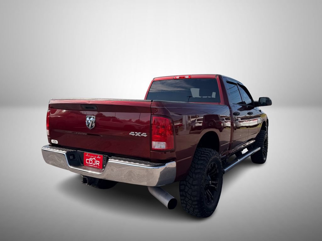 Used 2018 RAM 3500 Tradesman w/ Chrome Appearance Group AWD/4WD image 4
