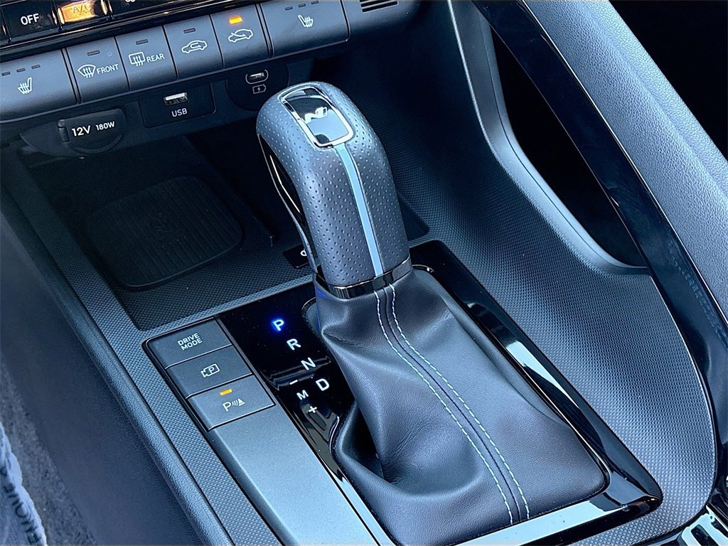 Used 2024 Hyundai Elantra N image 17