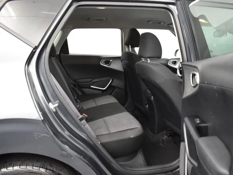 Used 2023 Kia Soul LX w/ Option Group 015 image 18