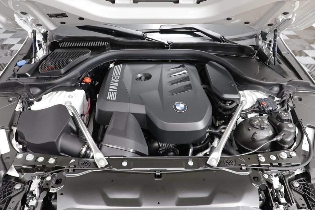 New 2026 BMW 530i xDrive w/ Premium Package AWD/4WD image 25