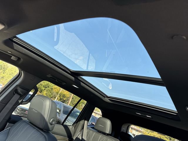 New 2026 Buick Enclave Avenir w/ Super Cruise Package image 22