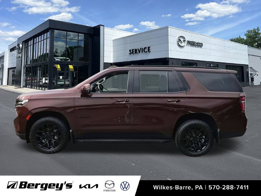 Used 2022 Chevrolet Tahoe RST w/ Luxury Package AWD/4WD image 6