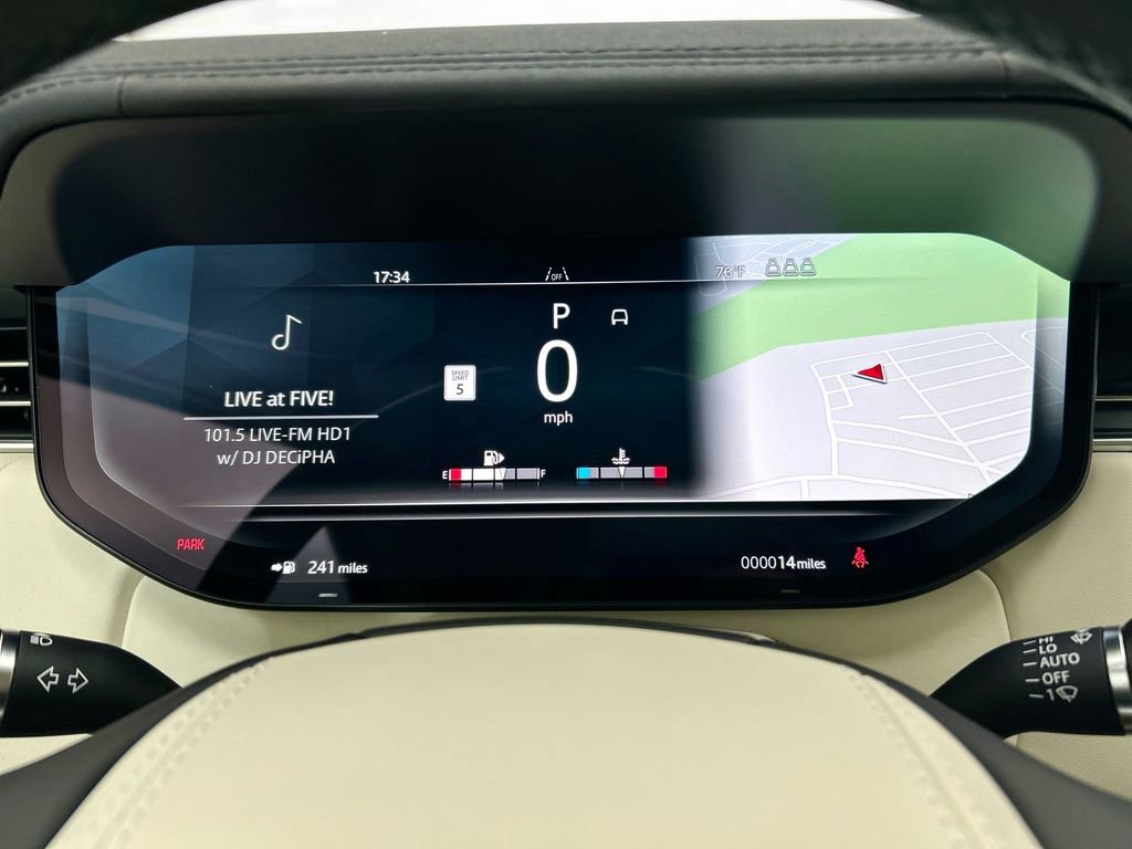 New 2026 Land Rover Range Rover SE image 33