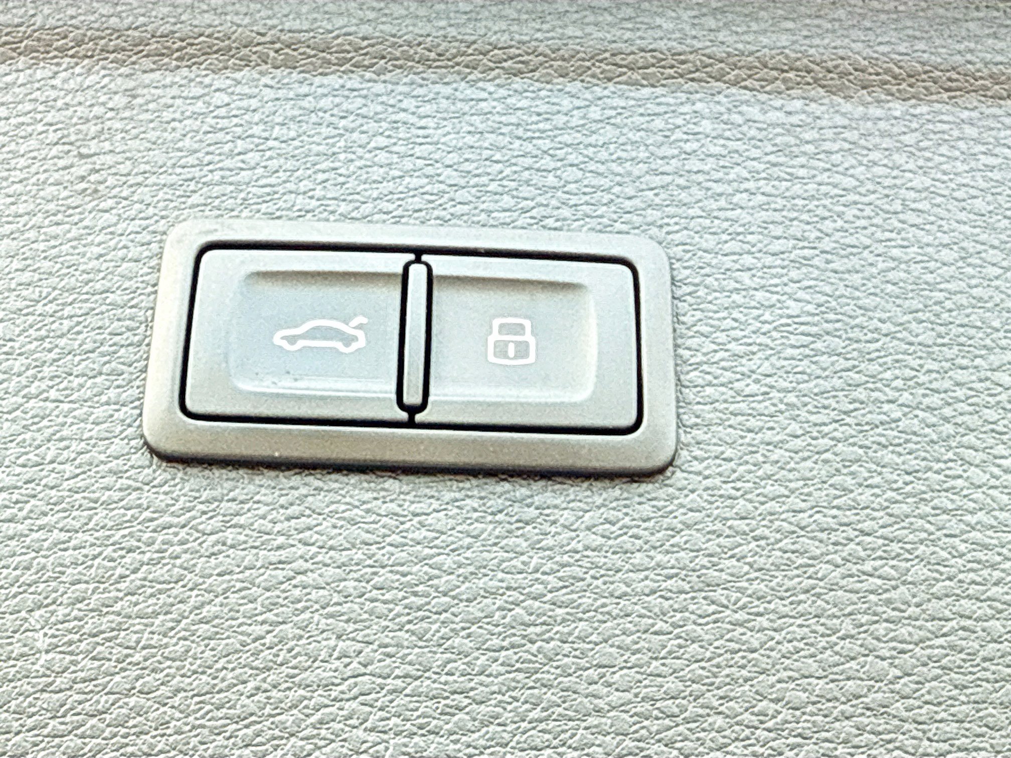 Used 2023 Audi Q5 2.0T Premium Plus image 12