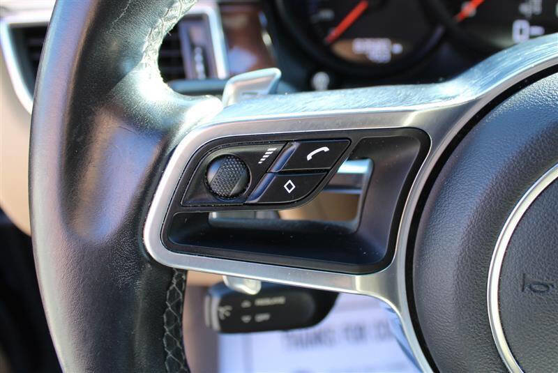 Used 2017 Porsche Macan GTS image 18