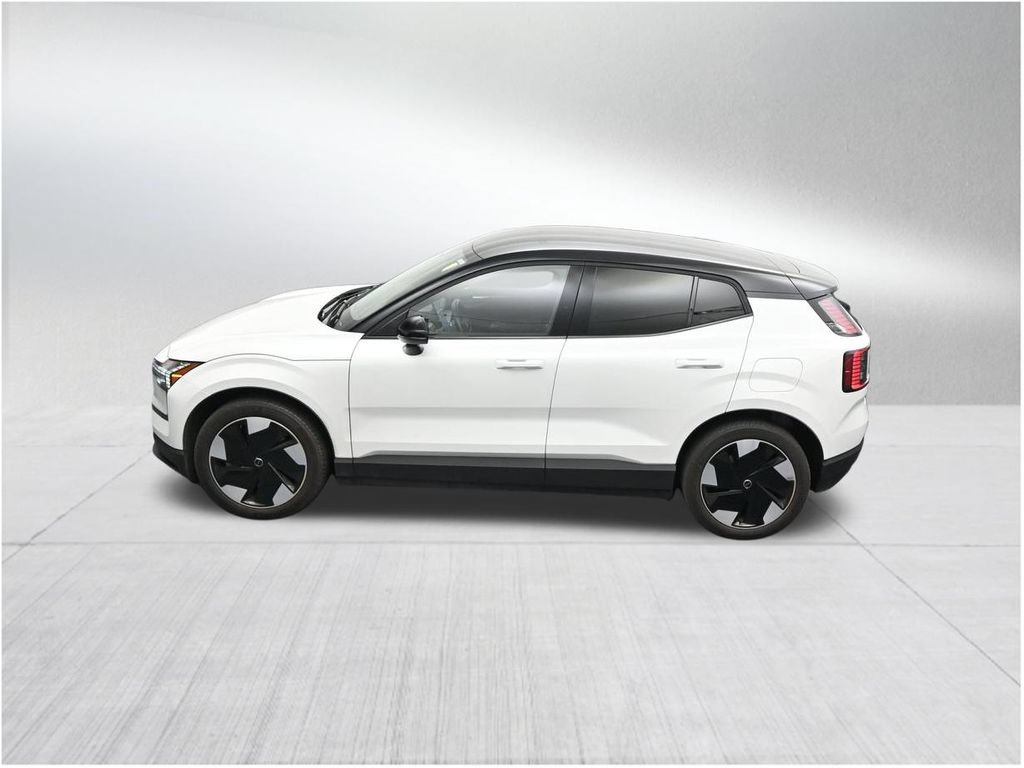 Used 2025 Volvo EX30 Plus AWD/4WD image 15