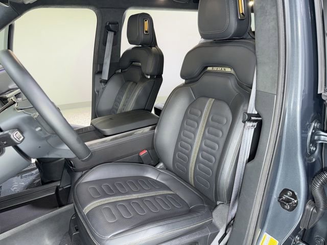 Used 2023 Rivian R1S Adventure AWD/4WD image 17