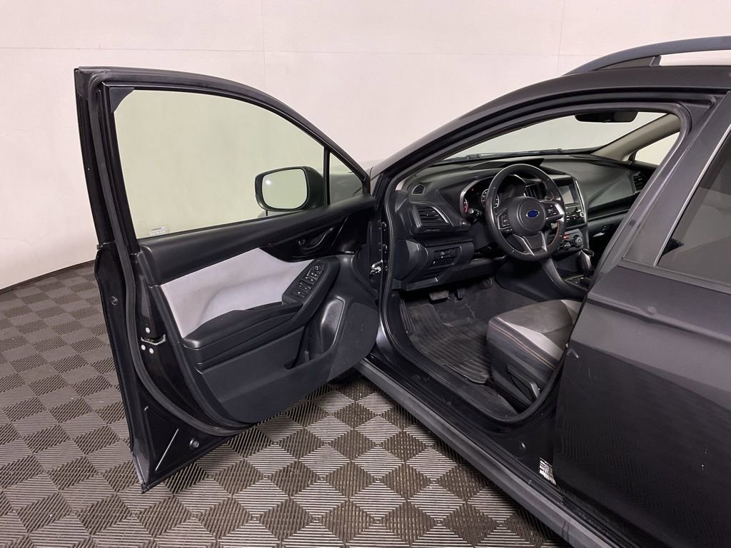 Used 2018 Subaru Crosstrek 2.0i Premium image 16