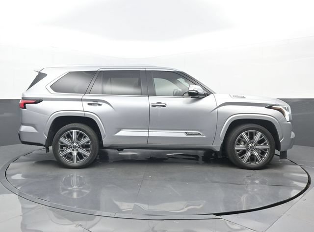 Used 2024 Toyota Sequoia Capstone RWD video 2