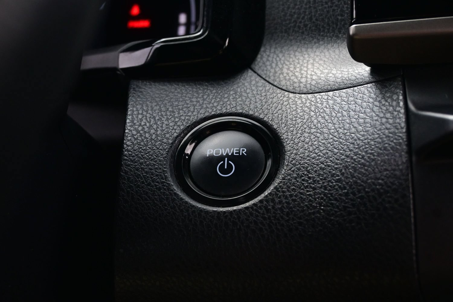 Used 2025 Toyota Camry SE FWD image 23