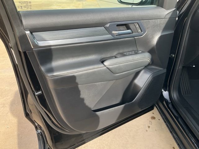 Used 2025 GMC Terrain Elevation image 4