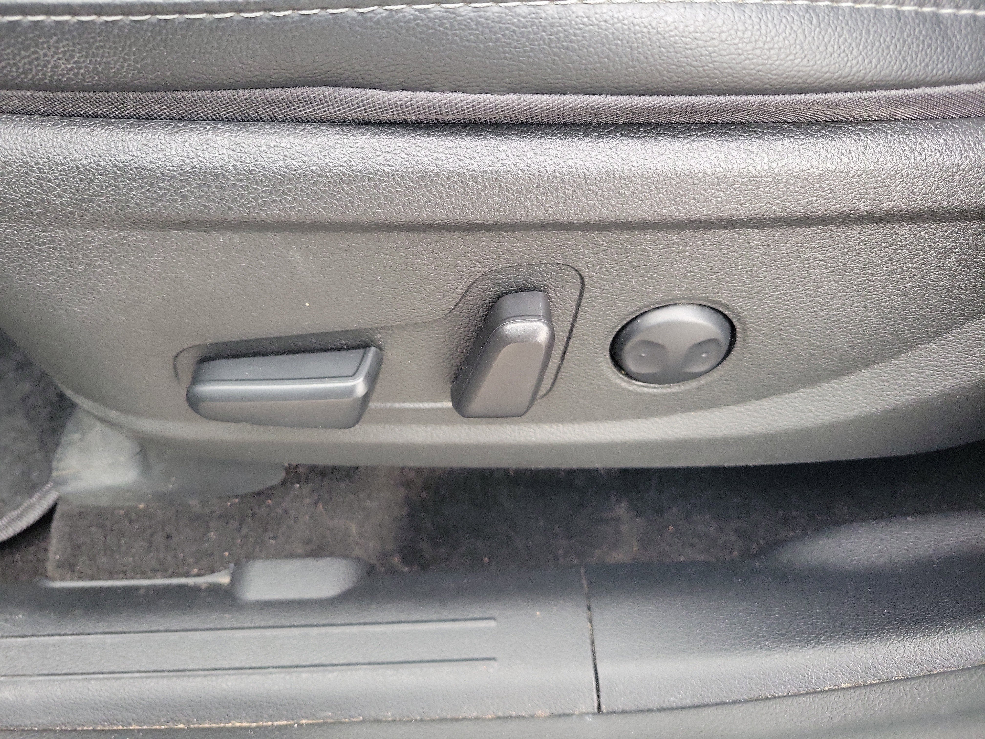 Used 2023 Hyundai Santa Fe XRT image 24