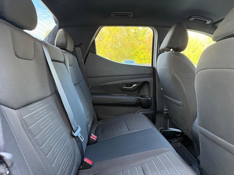 Used 2022 Hyundai Santa Cruz SEL image 9