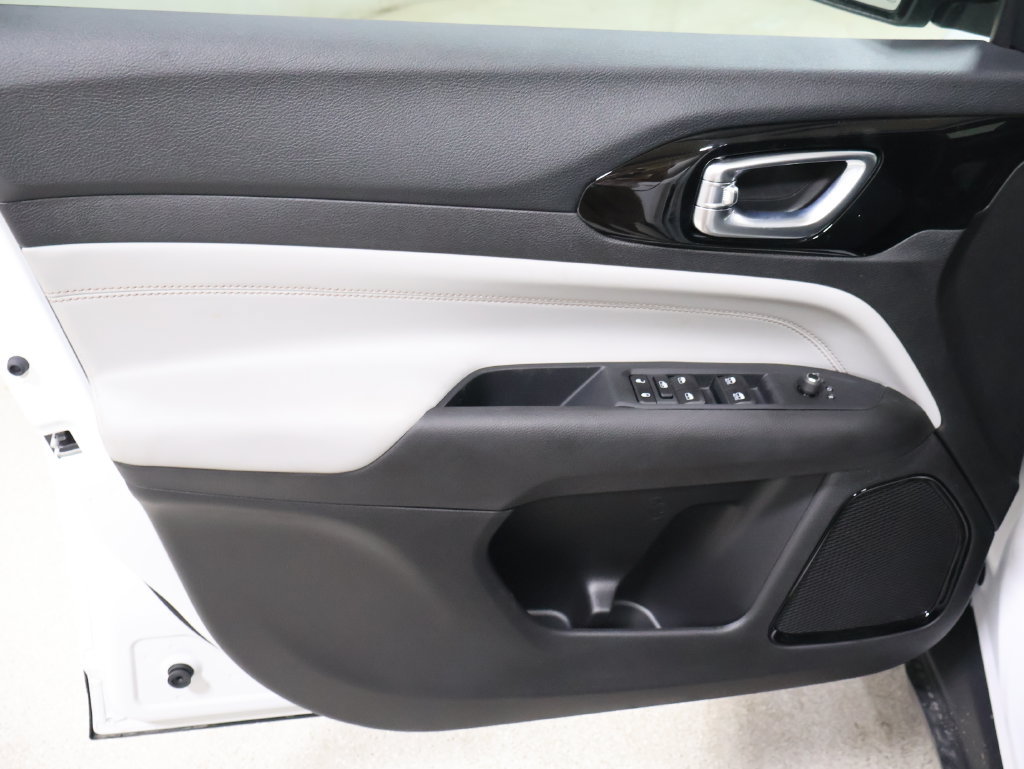 New 2026 Jeep Compass Limited AWD/4WD image 10