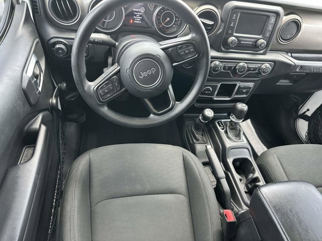 Used 2018 Jeep Wrangler Unlimited Sport AWD/4WD image 9