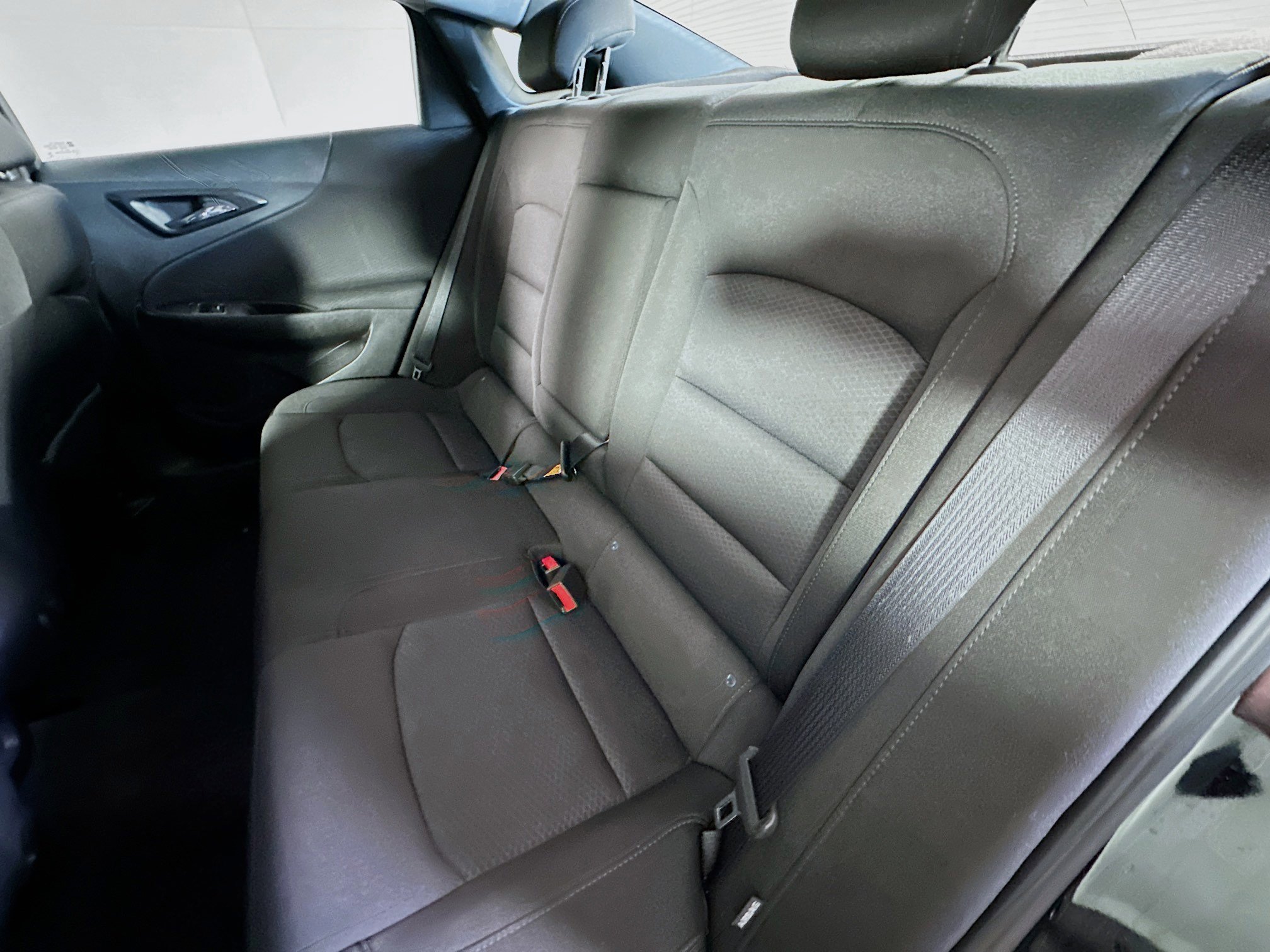 Used 2018 Chevrolet Malibu LS image 25