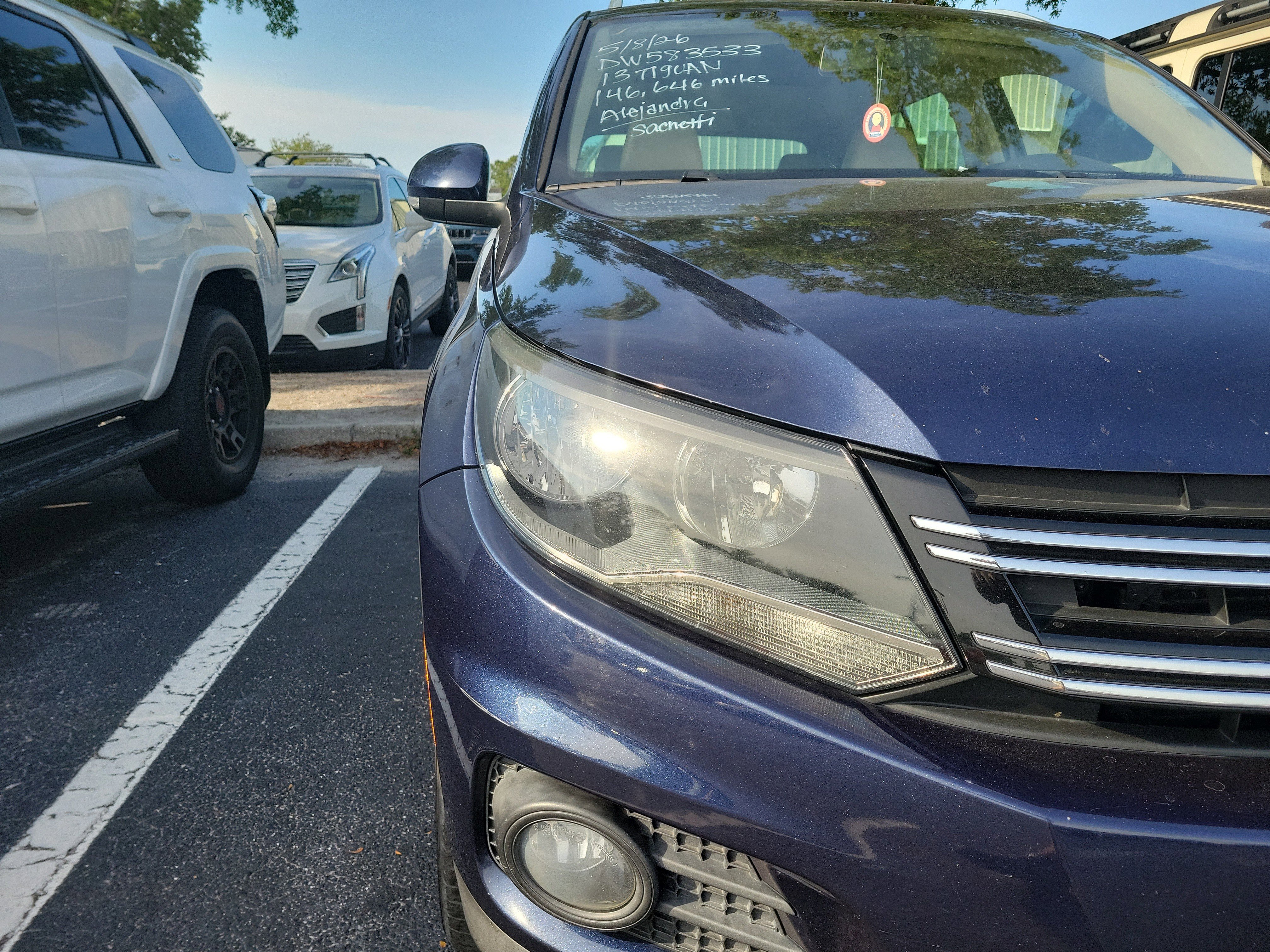 Used 2013 Volkswagen Tiguan SE FWD image 7