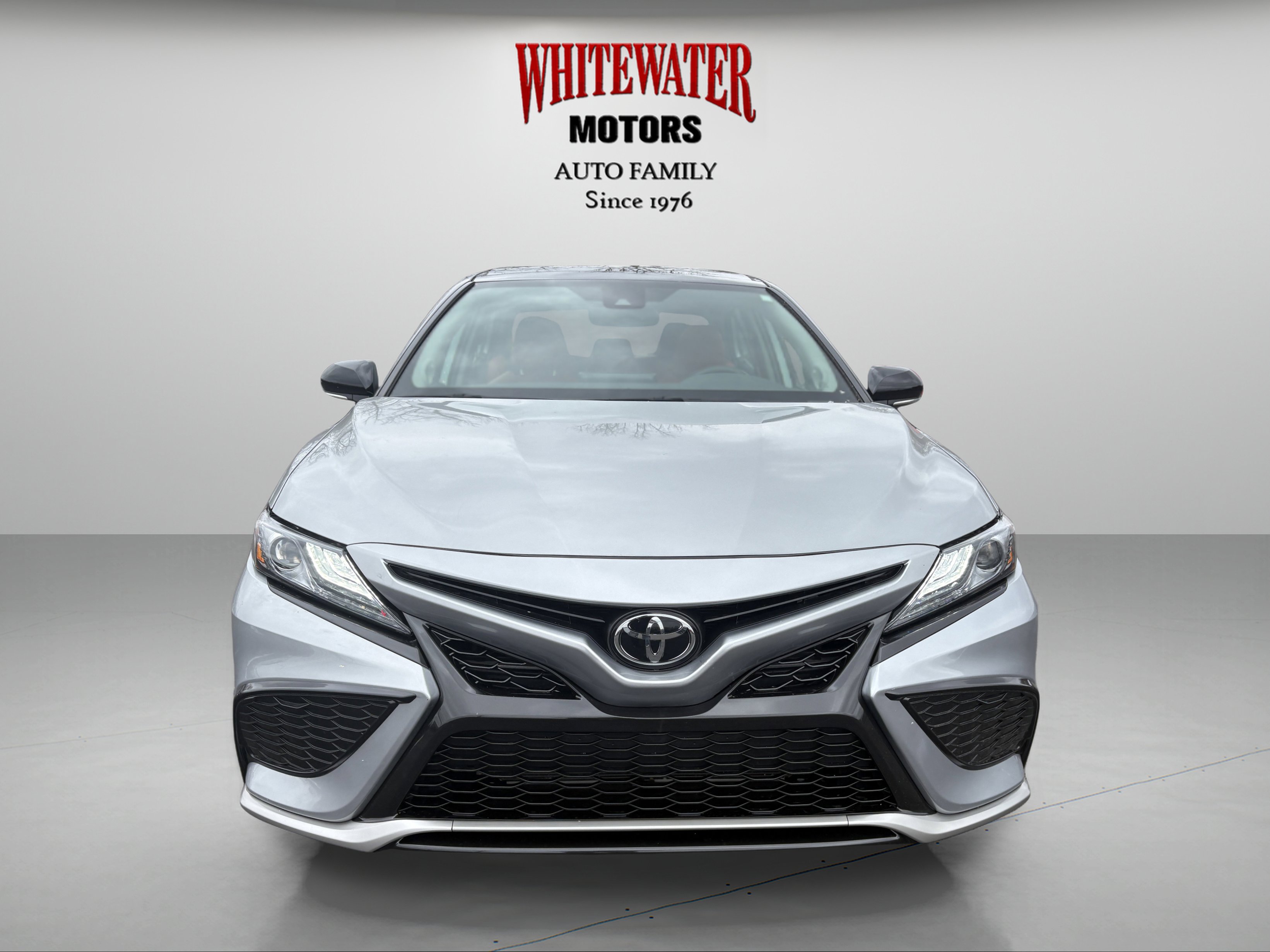 Used 2024 Toyota Camry XSE w/ Cold Weather Package FWD image 6