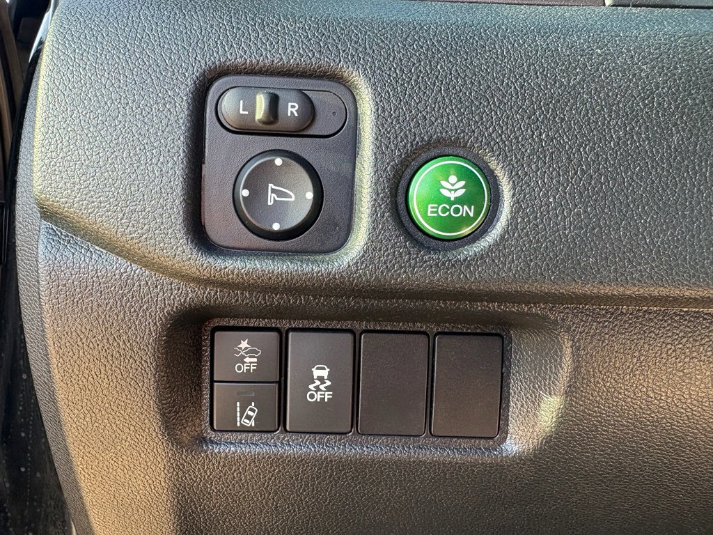 Certified 2022 Honda Pilot Sport image 13