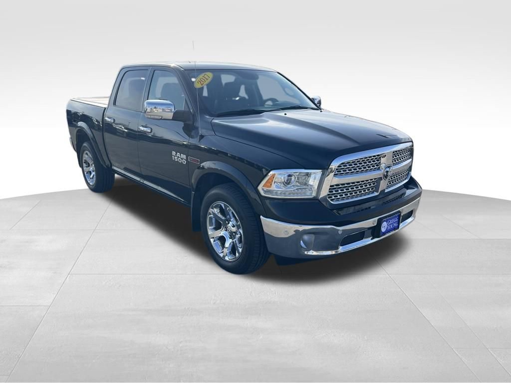 Used 2017 RAM 1500 Laramie w/ Convenience Group image 8