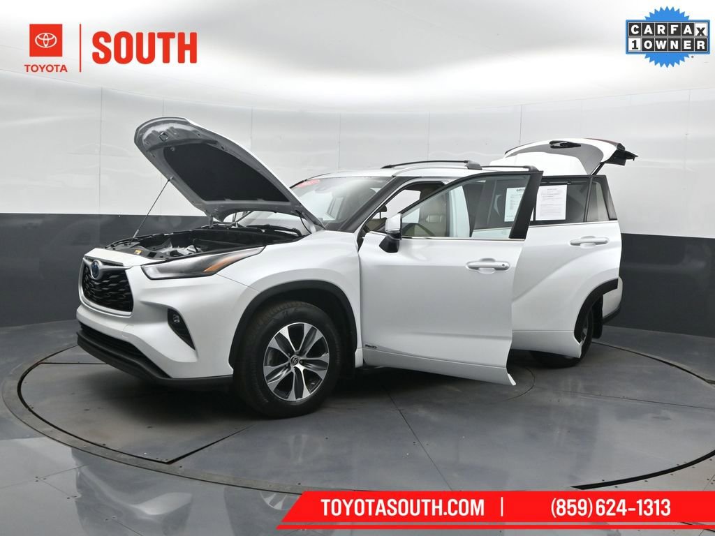 Used 2022 Toyota Highlander XLE image 62