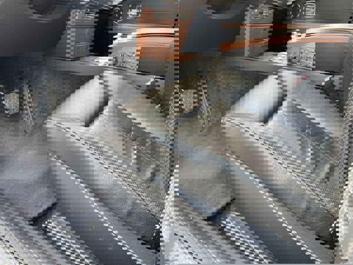 Used 2007 BMW 750i image 21