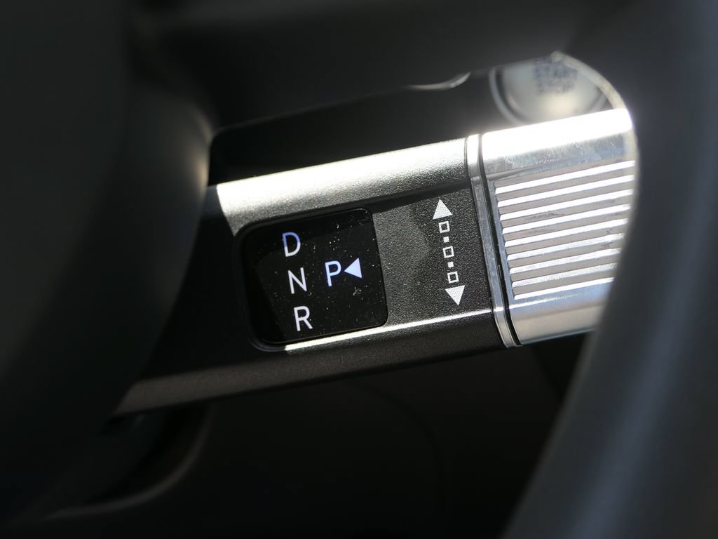Certified 2025 Hyundai Sonata SEL FWD image 17