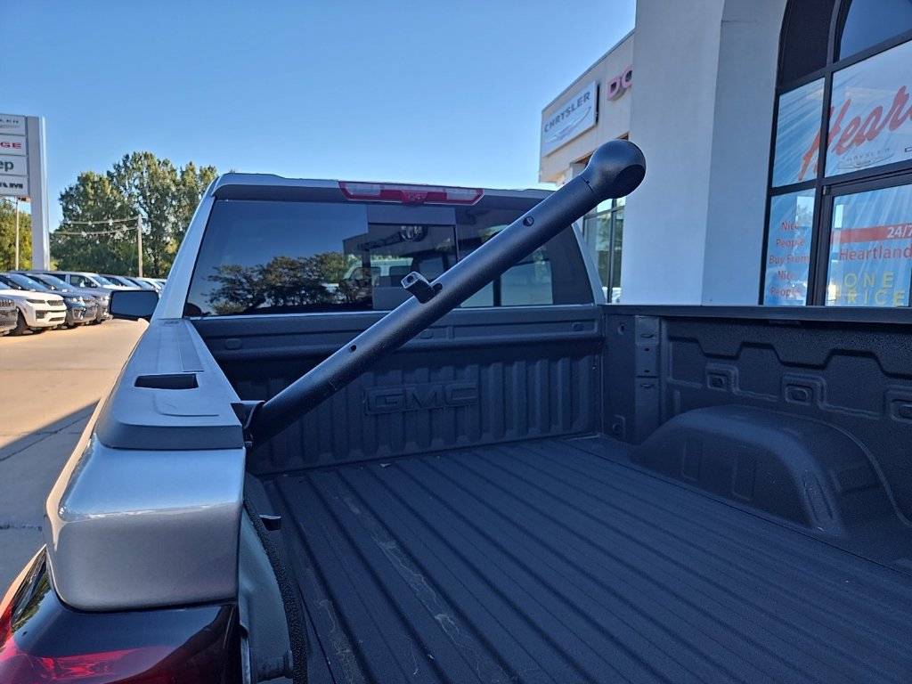 Used 2025 GMC Sierra 1500 Denali AWD/4WD image 33