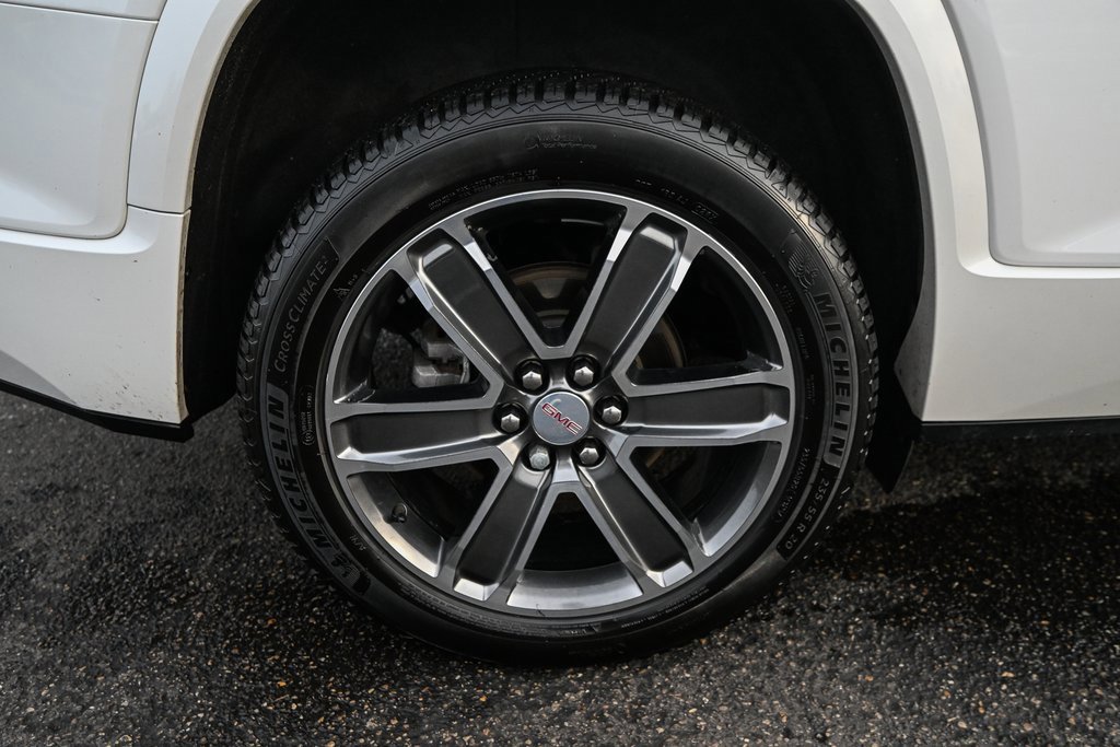 Used 2017 GMC Acadia Denali w/ Technology Package image 14