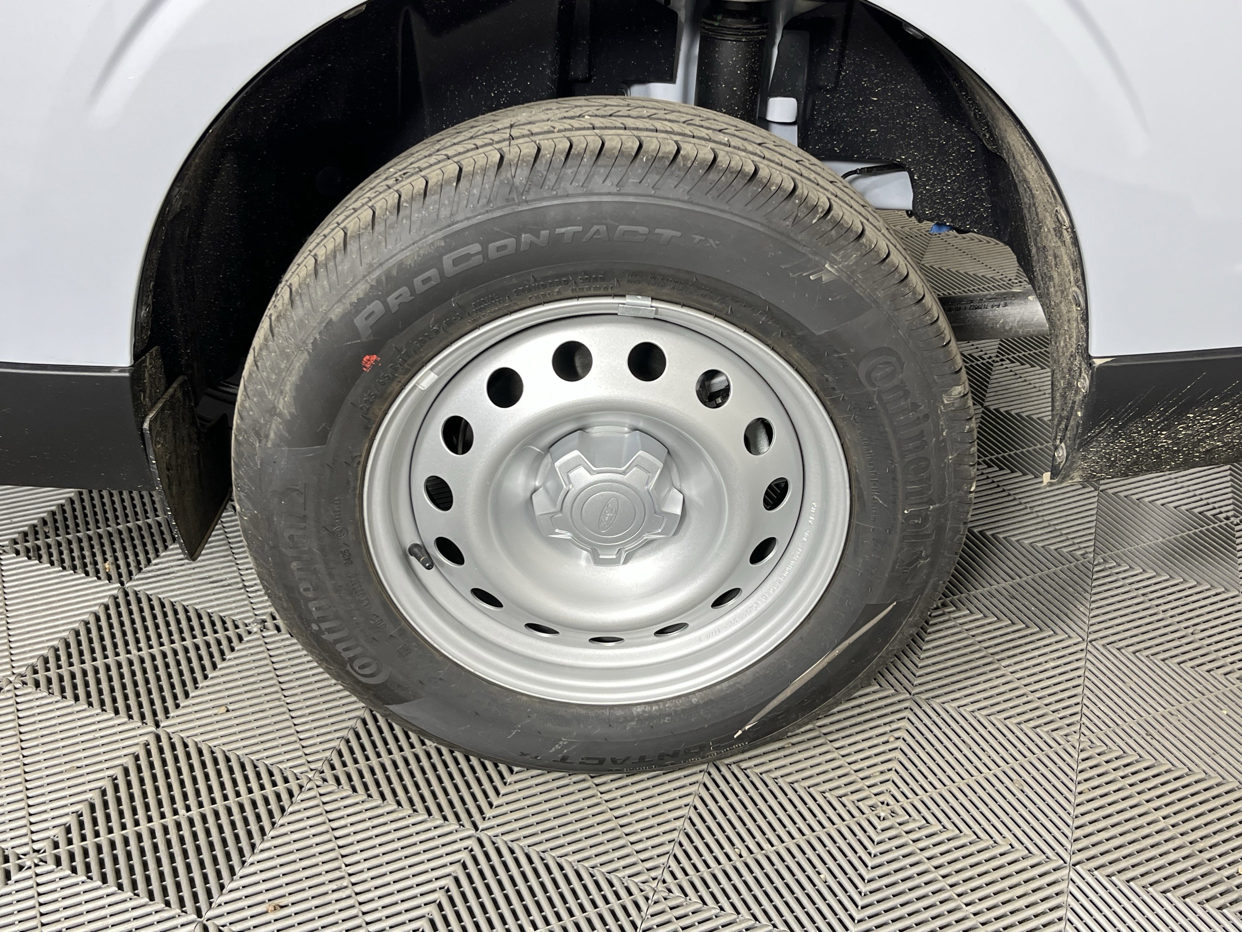 New 2025 Ford Maverick XL w/ Equipment Group 101A image 20