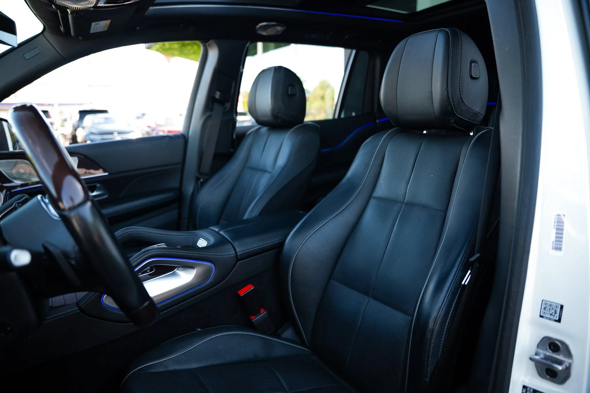 Used 2023 Mercedes-Benz Maybach GLS 600 4MATIC image 29