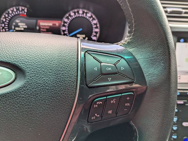 Used 2019 Ford Explorer Platinum image 23