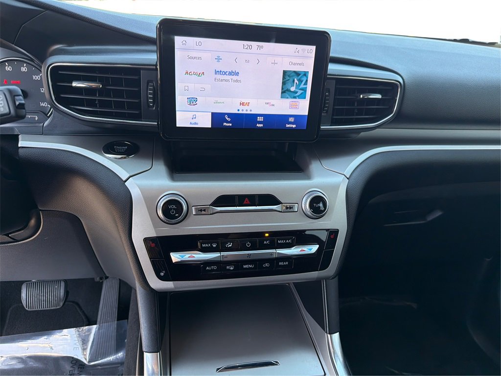 Used 2022 Ford Explorer XLT w/ Equipment Group 202A image 14