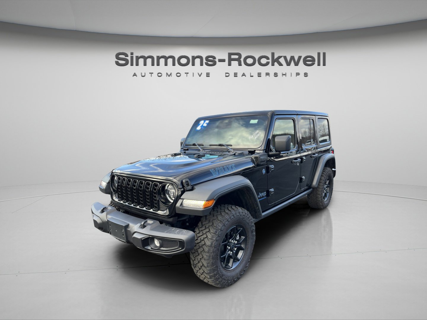 Used 2025 Jeep Wrangler Willys image 2